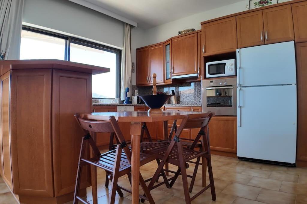 Appartement Nireos Sea View *
